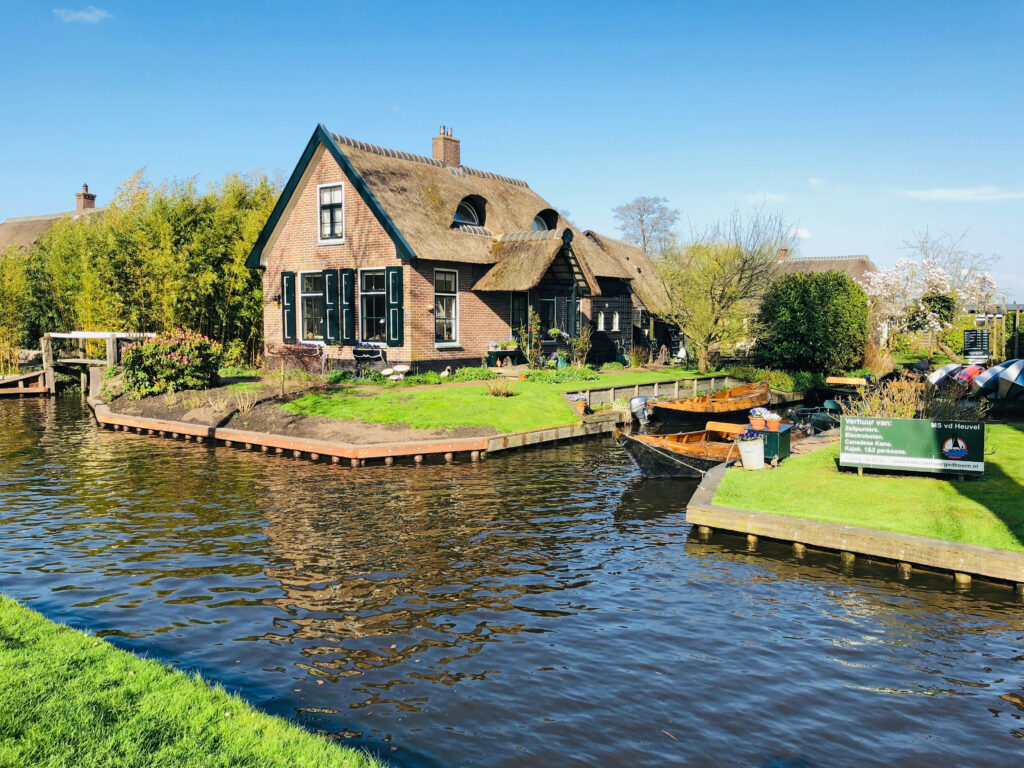 Giethoorn, the roadless village with canals and typical houses in the Netherlands.